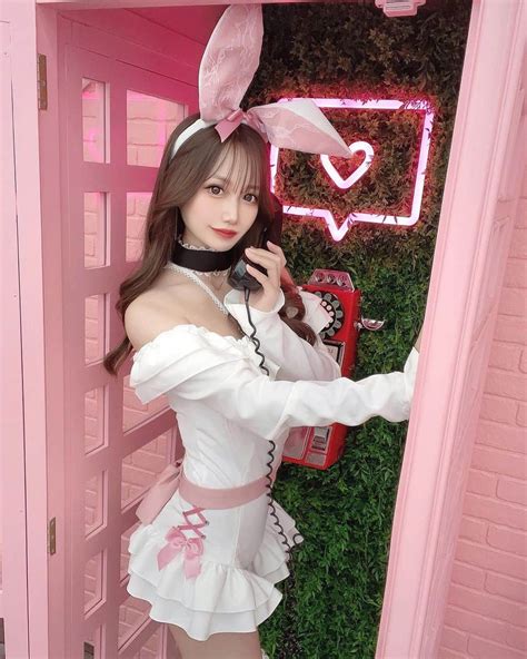 ひよこ先輩さんのインスタグラム写真 ひよこ先輩instagram「あけおめ🐰年🎍 今年もよろしくお願い致します🐥🌅 ️ 🐰 2023 あけおめ Happynewyear