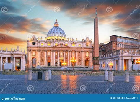 Saint Peter S Square At Sunset Vatican City Editorial Stock Image