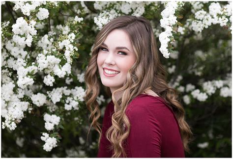 Kylie Del Oro High School Spring Senior Portraits In Newcastle And