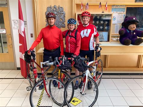 Biking fundraiser honors loved ones impacted by cancer | News | UW Health