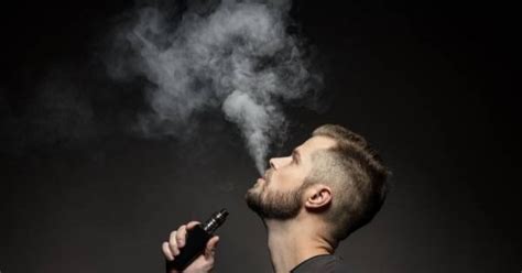 10 Effective Ways To Treat Tongue Sores From Vaping Naturally