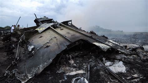 Malaysia Airlines Crash Site In Ukraine Goes Neglected Cnn