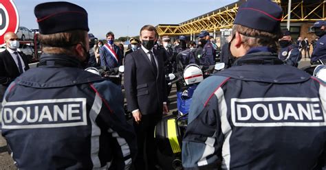Macron Anunció Que Reforzará Las Fronteras De Francia Para Combatir La Inmigración Ilegal Tras