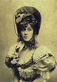 Jane Avril. Dancer, singer and friend of T-Lautrec. | Henri de toulouse ...
