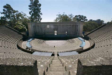 Sex Assaults At Greek Theatre Stir Up New Fears At Uc Berkeley