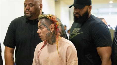 Tekashi 6ix9ine Sullen And Sorry In Court Handed Two Year Sentence On Multiple Charges Thegrio