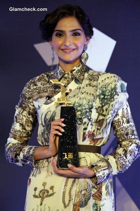 Sonam Kapoor In Anamika Khanna Announces L’oreal Paris Femina Women Awards — Indian Fashion