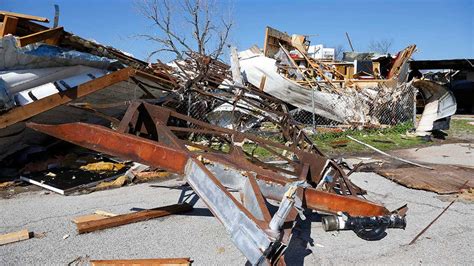 Photos Tornadoes Hit Oklahoma Leave Massive Destruction The