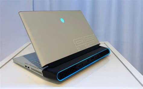 Alienwares Area 51m Gaming Laptop Get A New Look Power Of A Desktop