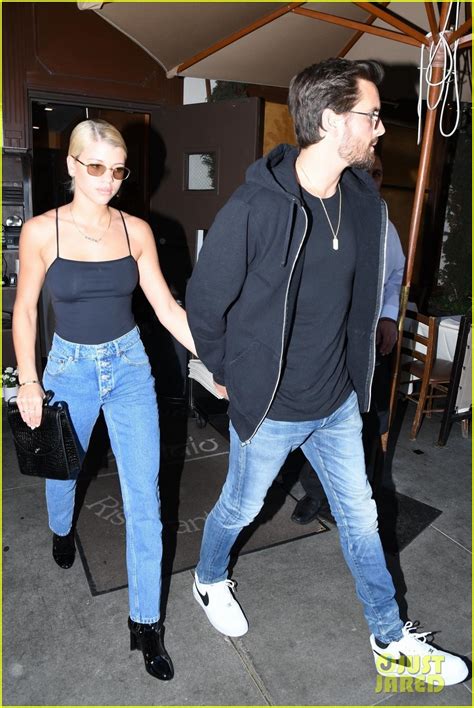 Scott Disick And Sofia Richie Step Out For Afternoon Date Photo 4001116