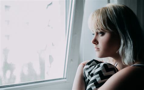 Cdc Reports Increasing Mental Health Challenges For U S Teens The