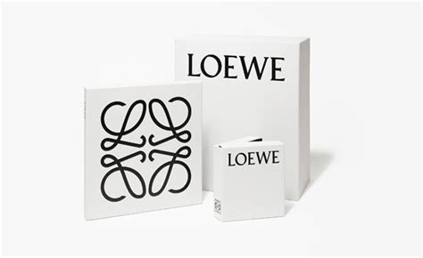 Loewe Se Actualiza En Una Nueva Revisión De Su Logo