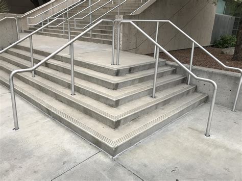These Cornered In Corner Stairs Rcrappydesign