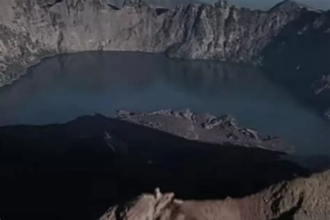 Gunung Rinjani Mengungkap Misteri Dan Mitos Di Balik Keindahan Yang Memikat Tentang Indonesia