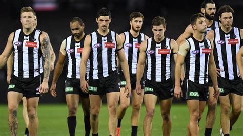 It is situated on nottawasaga bay at the southern point of georgian bay. AFL news: Collingwood leadership group review loss to North Melbourne, players shown videos ...