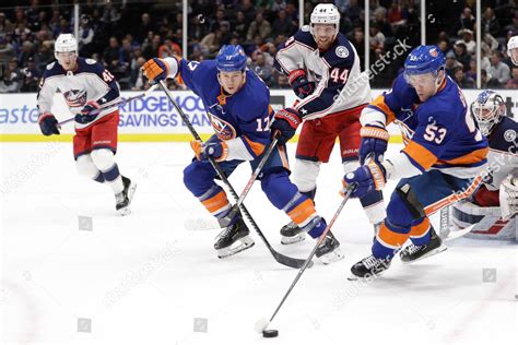New York Islanders Casey Cizikas Editorial Stock Photo Stock Image Shutterstock