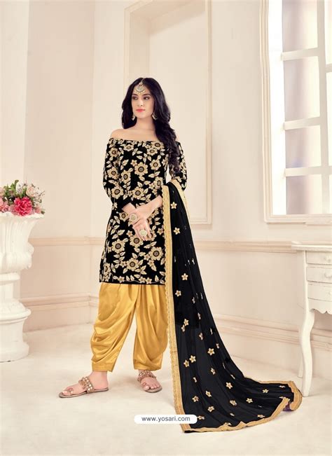 Buy Black Heavy Designer Wedding Wear Velvet Punjabi Patiala Suit