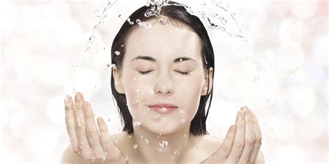 3 Ways To Wash Your Face Without Actually Touching It
