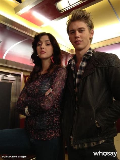 Katie Findlay As Maggie And Austin Butler As Sebastian Kydd Thecarriediaries The Carrie