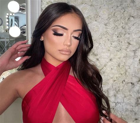 wine dress makeup red prom dress makeup makeup to go with red dress red makeup looks bold