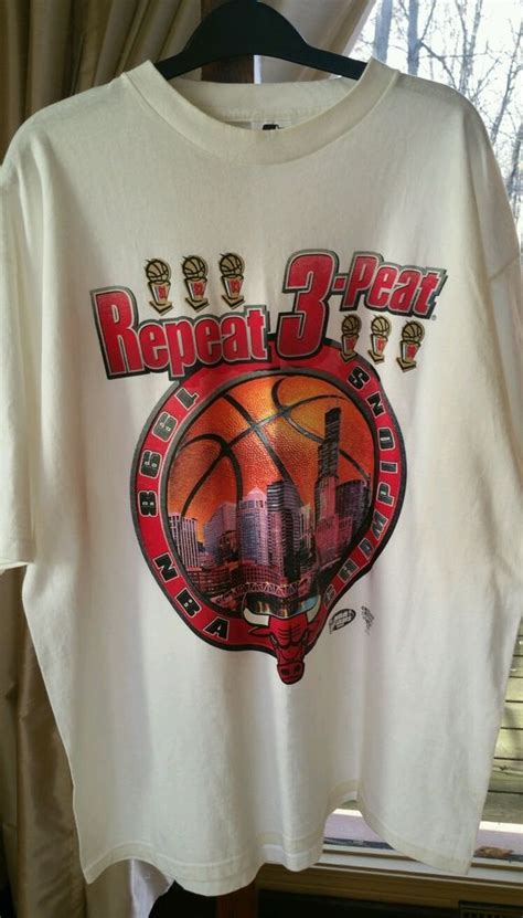 Chicago bulls news, scores and highlights from the chicago tribune. 1998 Starter Chicago Bulls Repeat 3-Peat Championship T ...