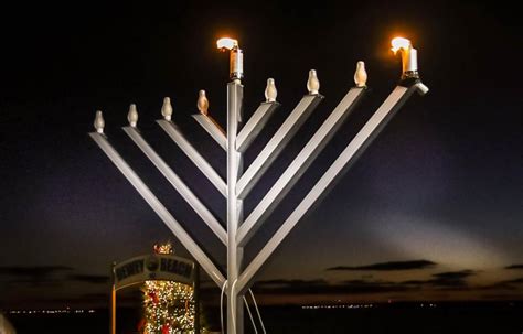 Chabad Of Southern Delaware Holds Menorah Lighting Cape Gazette