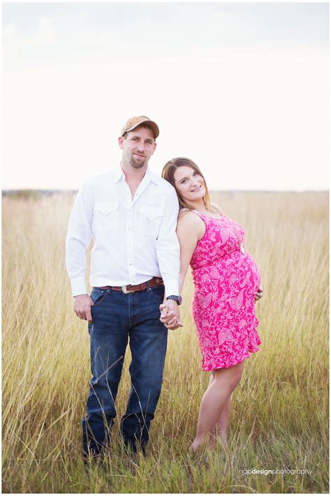 Maternity Session Preview Josh And Anna Shiner Tx Napdesign Co