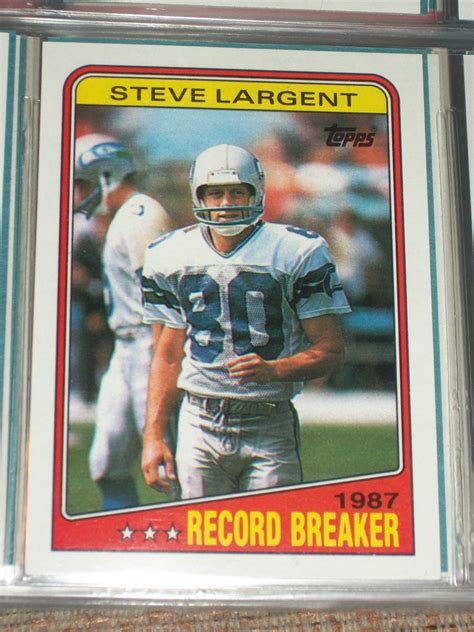 The best selection of football cards for collectors. Steve Largent RARE 1988 Topps "Record Breakers" football card