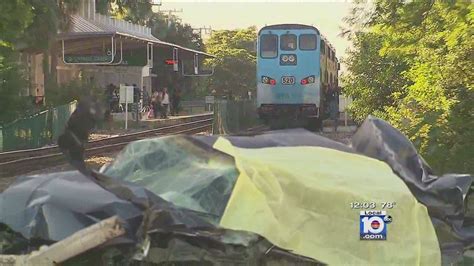 Driver Killed When Tri Rail Train Hits Car In Fort Lauderdale