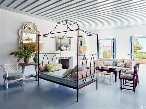 10 Rooms That Do Mediterranean Style Right In 2021 Cheap Flooring