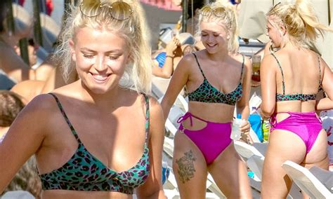 Coronation Street S Lucy Fallon Wows In A Skimpy Bikini In Mykonos Daily Mail Online