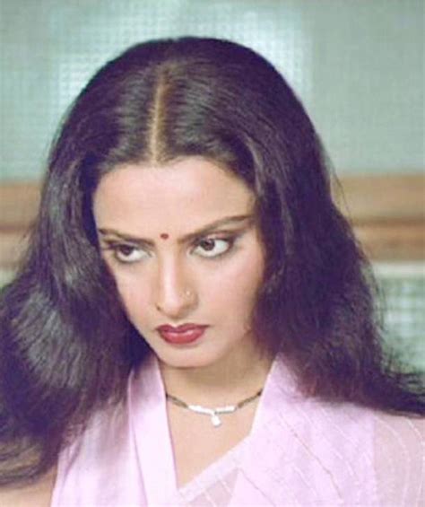 Happy Birthday Rekha As Rekha Turns 62 Five Iconic Films Of This