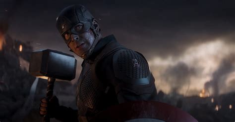 Watch Captain America Wielding Mjolnir In 4k Moviesengage