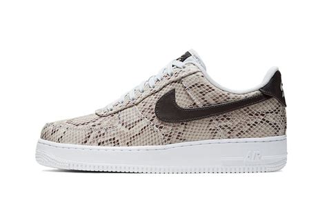 The nike air force 1 pixel has become a new favorite amongst the brand's women audience, often available in neutral color options that use bold hues and prints sparingly. Nike Air Force 1 "Snakeskin" - SOLDOUTSERVICE