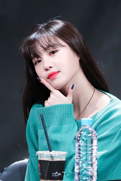 Main dancer, sub vocalist, sub rapper birthdate: 강남 팬싸 #서수진 #SOOJIN | 아시아의 아름다움, 라푼젤 배경화면 ...