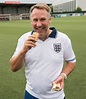How did Paul Merson beat alcoholism? Arsenal icon discusses sobriety