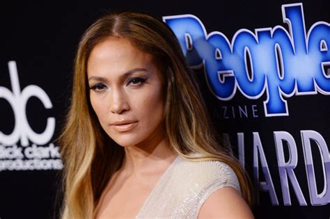 Jennifer Lopez Legally Removes Her Married Name