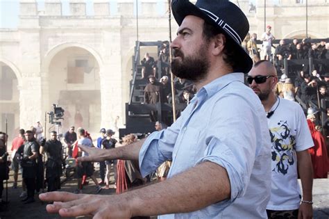 Assassin S Creed Director Justin Kurzel On Practical Effects Collider