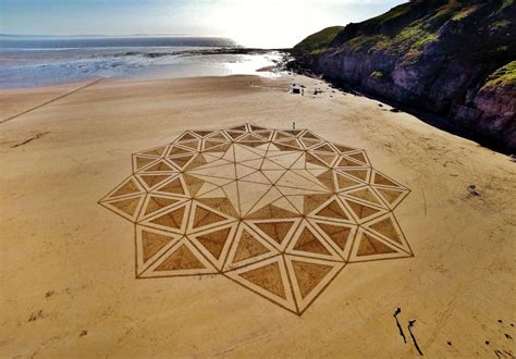 Wildly Relaxing Sand Art Is The Creative Therapy Our World Needs Huffpost Entertainment
