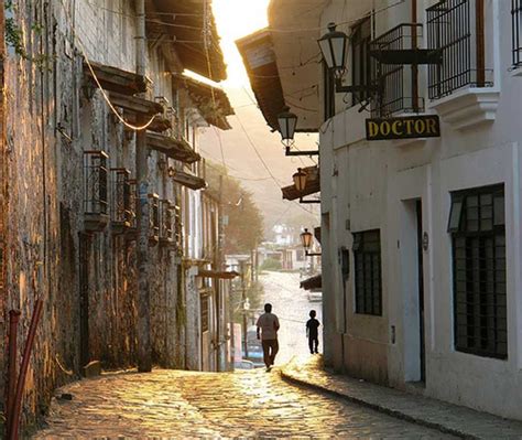 Uno De Los Callejones Mas Famosos De Cuetzalan Mexico Travel Xalapa