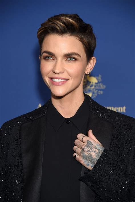 Pixie Hairstyles Pixie Haircut Ruby Rose Haircut Hair Cut Guide