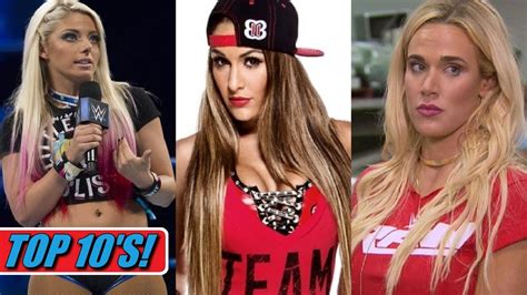 Top 10 Hottest Women In Wwe Real Names Birthdates Youtube
