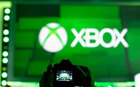 Xbox Enters China Wages War With Playstation 4 But Why Is There A