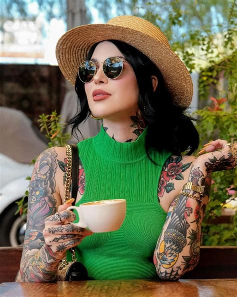 Challenging Beauty Standards Anna Meliani The Tattooed Model Making Waves In The Fashion World