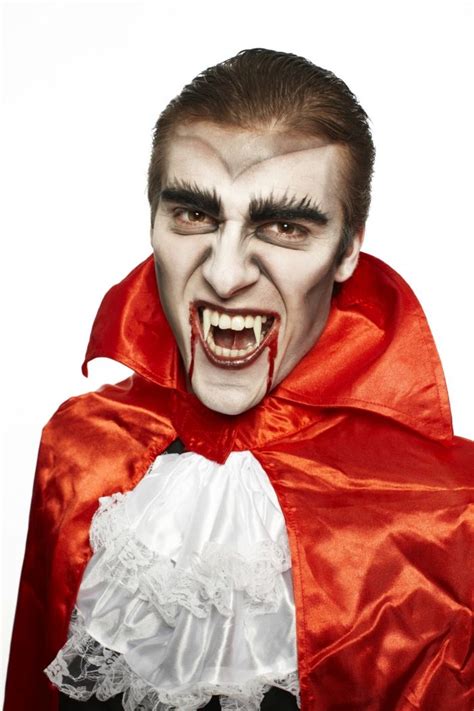 1001 idées de maquillage halloween homme impressionnant halloween makeup vampire makeup