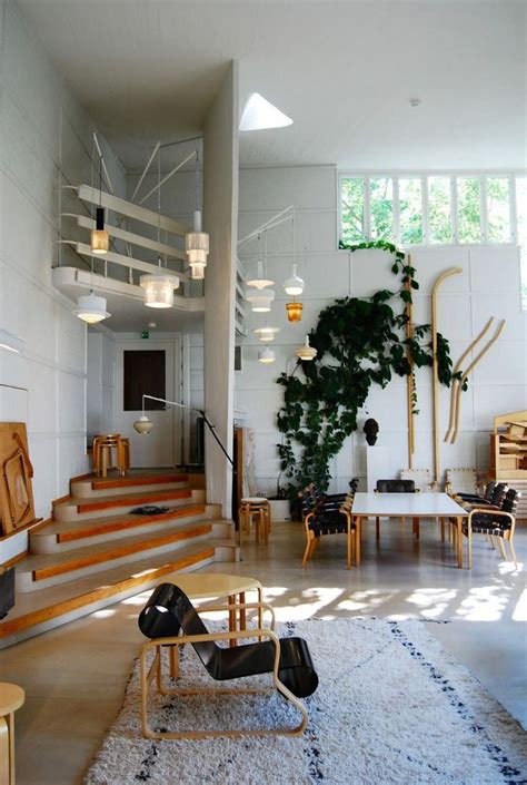 Interior decorating famous architects alvar aalto small places villa architecture. Ame la poltrona Paimio 41 de Alvar Aalto ♥ #ModernHomeDecorInteriorDesign | House interior, Home ...