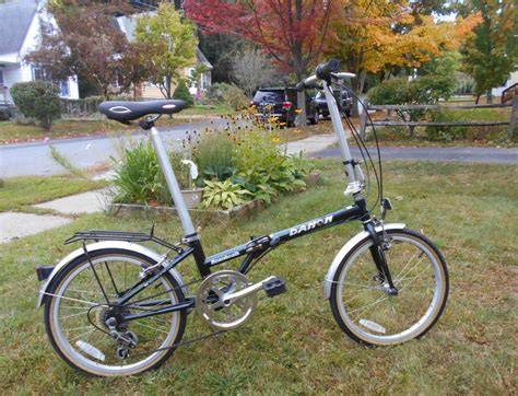 My dahon folder is light, compact, and i love the automatic transmission, which allows me to select an effort mode and go. anniebikes: Dahon Boardwalk 6-Speed - An Opportune Purchase