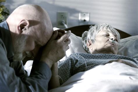 How To Recognize When Your Loved One Is Dying