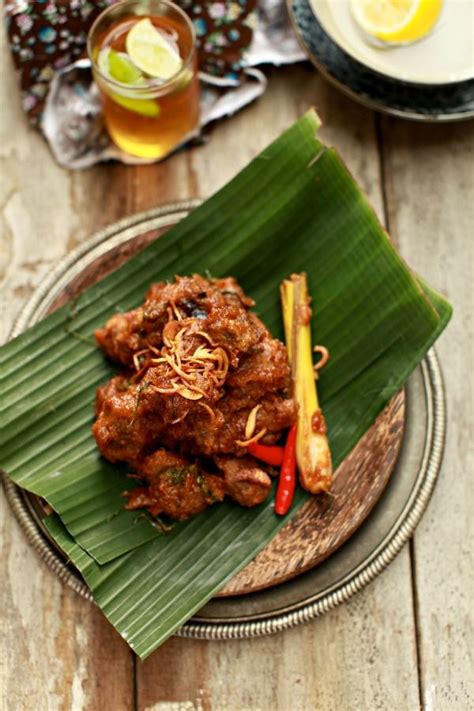 Untuk rendang daging, saya guna resepi yang sama dengan rendang ayam. Rendang Daging Minang, penyediaannya cukup mudah dan ...