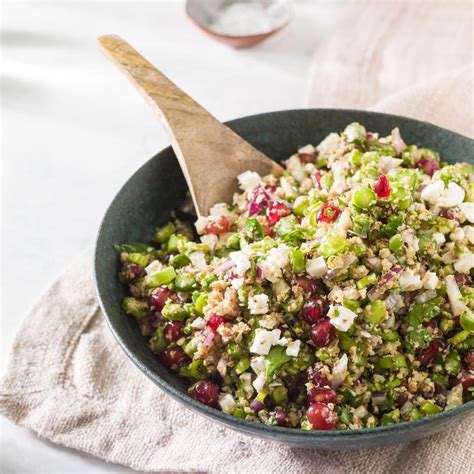 A tablespoon of ground flaxseed contains 2.80g of fiber. Asparagus Tabbouleh Recipe - EatingWell